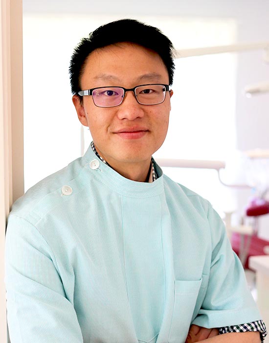 Dr Daniel Tong - Dentist Epping & Lalor